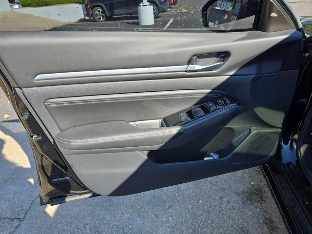used 2023 Nissan Altima car, priced at $22,500
