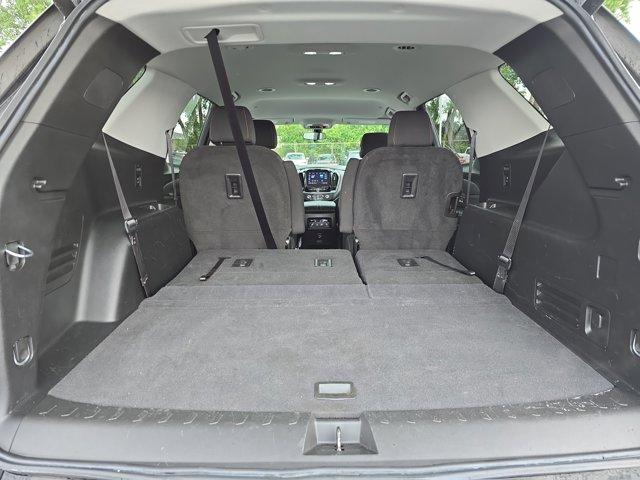 used 2020 Chevrolet Traverse car, priced at $25,200