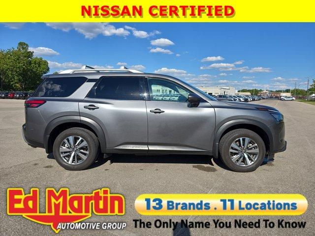 used 2025 Nissan Pathfinder car, priced at $39,000