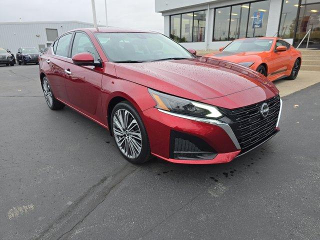 used 2023 Nissan Altima car, priced at $23,700