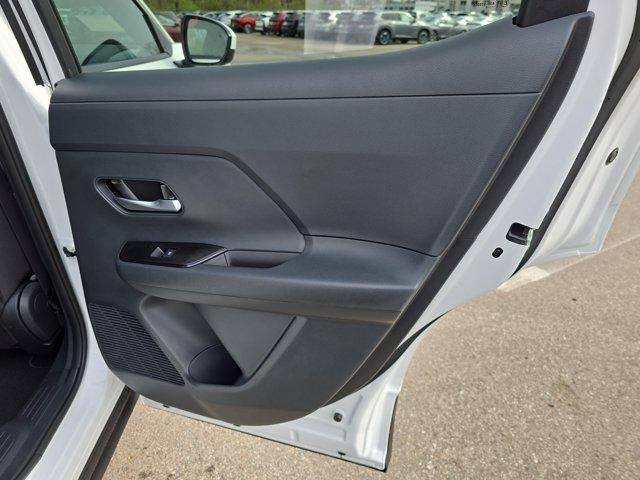 new 2025 Nissan Kicks car, priced at $26,280