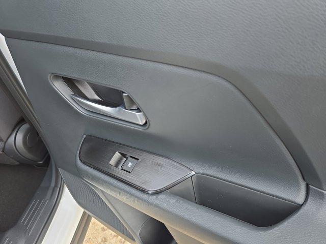 new 2025 Nissan Kicks car, priced at $26,280