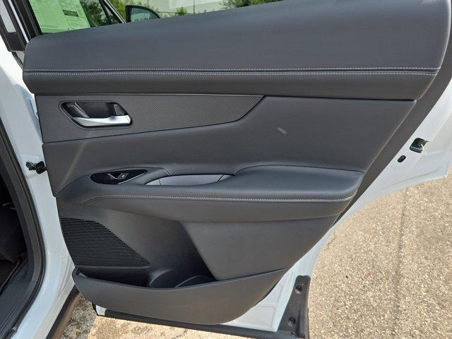 new 2025 Nissan Murano car, priced at $46,286