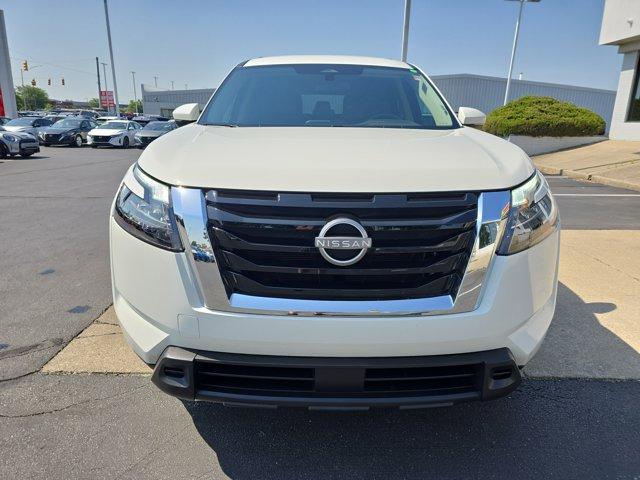 used 2025 Nissan Pathfinder car, priced at $34,600