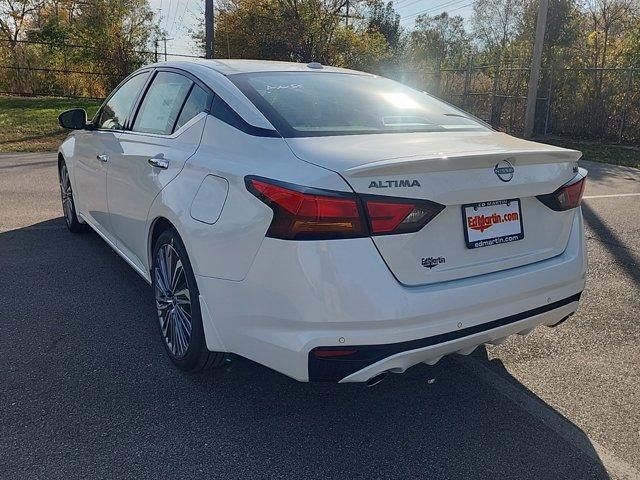 new 2025 Nissan Altima car, priced at $33,564