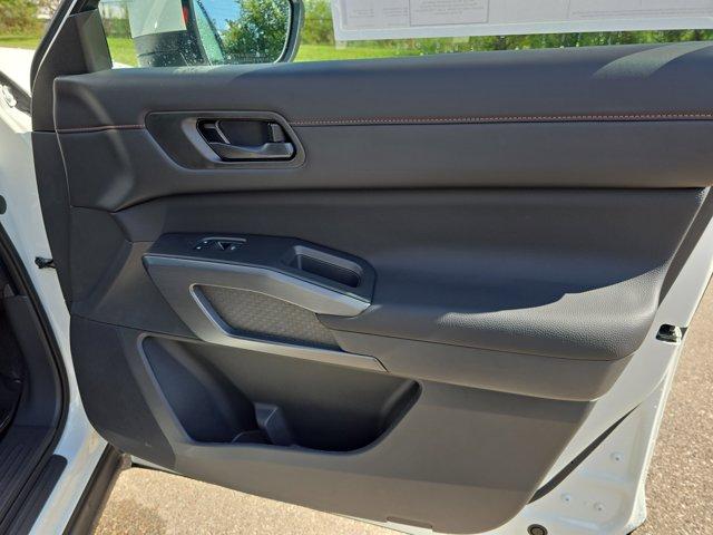 new 2025 Nissan Pathfinder car, priced at $41,764