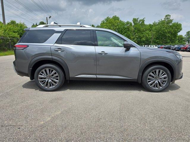 new 2025 Nissan Pathfinder car, priced at $46,999