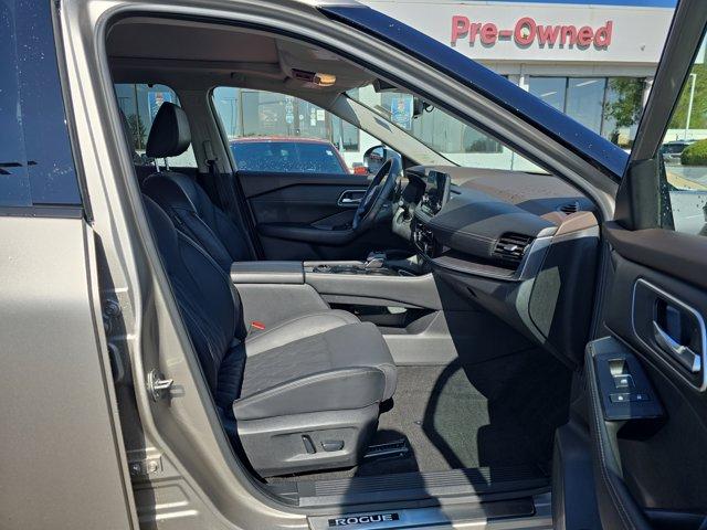 used 2022 Nissan Rogue car, priced at $31,600