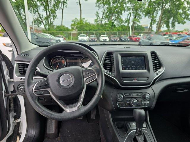 used 2019 Jeep Cherokee car, priced at $18,325