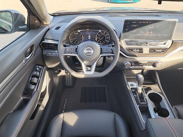 new 2025 Nissan Altima car, priced at $32,244