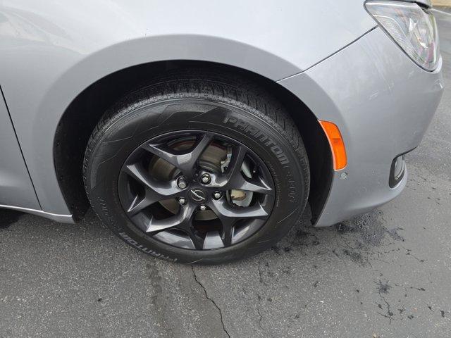 used 2020 Chrysler Pacifica car, priced at $17,900