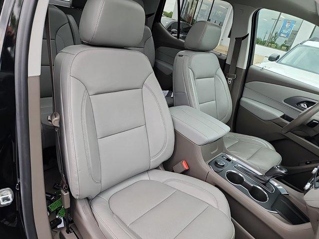 used 2018 Chevrolet Traverse car, priced at $23,993