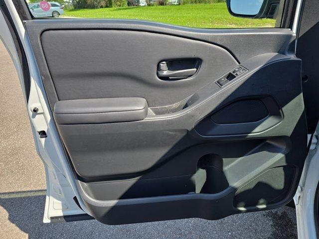 new 2025 Nissan Frontier car, priced at $30,044