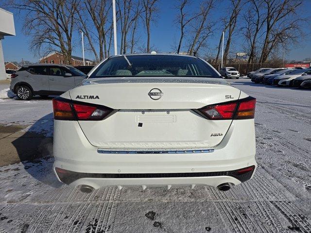 used 2023 Nissan Altima car, priced at $24,900