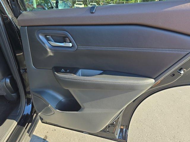 used 2023 Nissan Rogue car, priced at $25,999