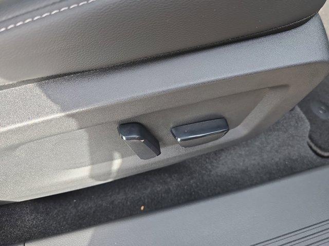 new 2025 Nissan Murano car, priced at $40,560