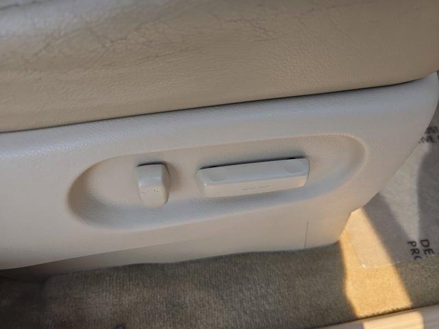 used 2009 Honda Odyssey car, priced at $8,000