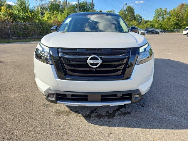 new 2025 Nissan Pathfinder car, priced at $46,313