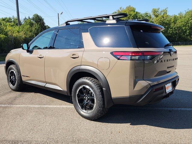 new 2024 Nissan Pathfinder car, priced at $40,727