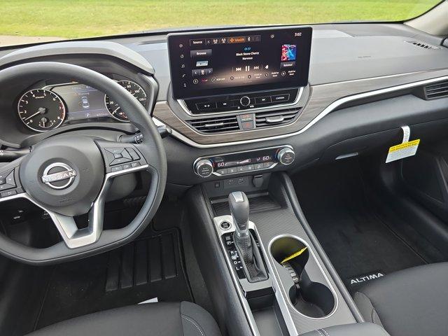new 2025 Nissan Altima car, priced at $27,872