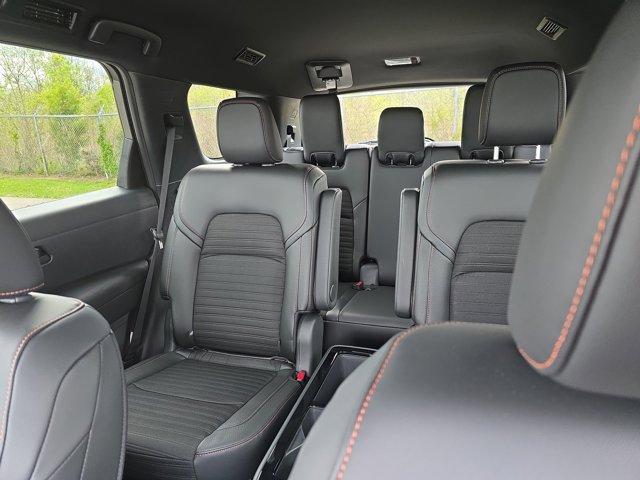 new 2025 Nissan Pathfinder car, priced at $40,406