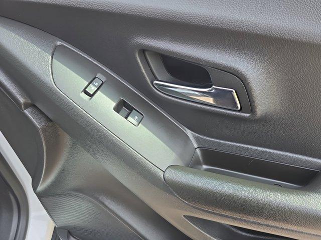 used 2022 Chevrolet Trax car, priced at $14,400