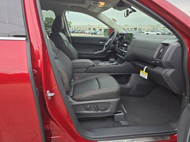 new 2025 Nissan Pathfinder car