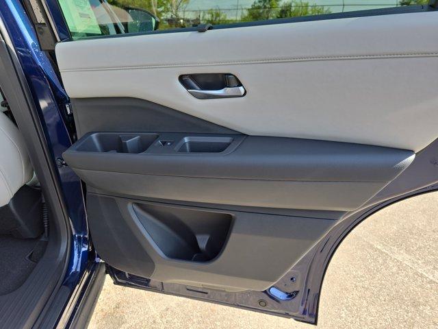 new 2025 Nissan Pathfinder car, priced at $38,749