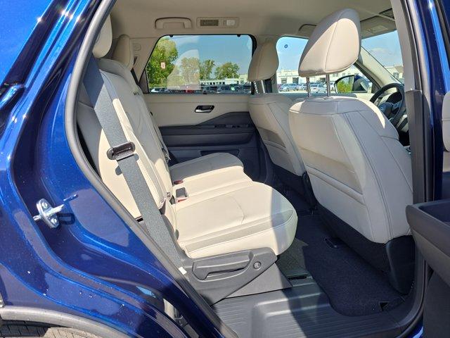 new 2025 Nissan Pathfinder car, priced at $38,749