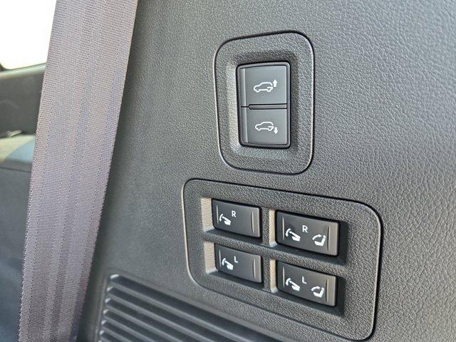 new 2025 Nissan Armada car, priced at $84,035