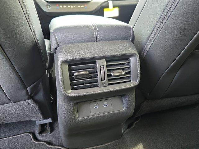 new 2025 Nissan Murano car, priced at $45,758