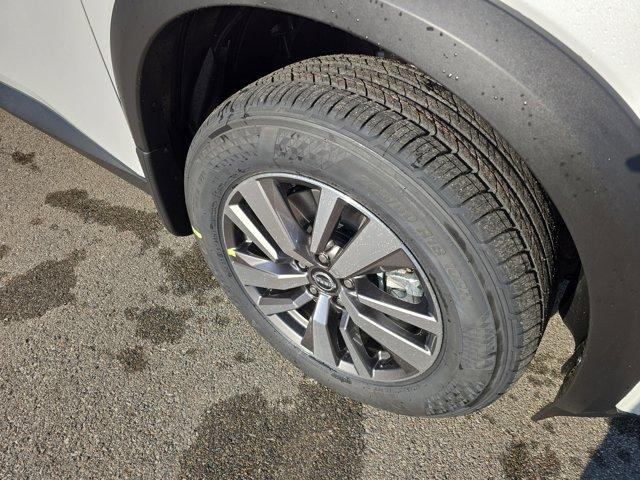 new 2025 Nissan Pathfinder car, priced at $39,848