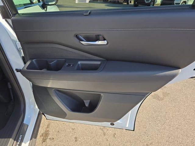 new 2025 Nissan Pathfinder car, priced at $39,848