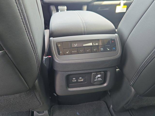 new 2025 Nissan Pathfinder car, priced at $49,238