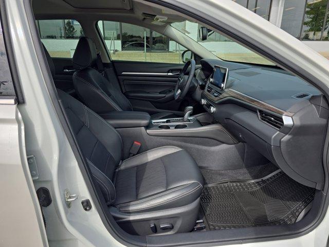 used 2019 Nissan Altima car, priced at $19,900