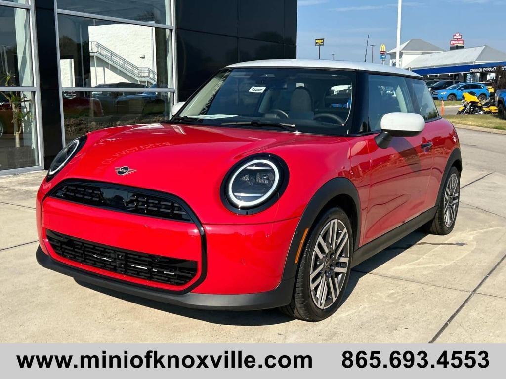 new 2025 MINI Hardtop car, priced at $32,345