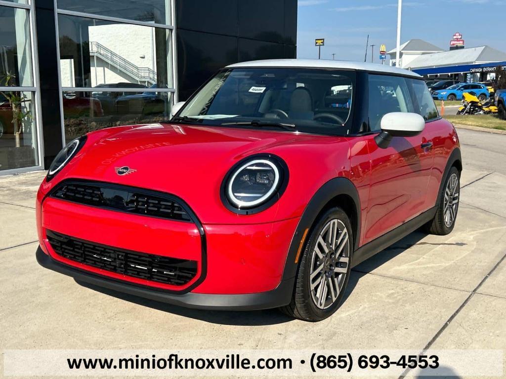 new 2025 MINI Hardtop car, priced at $32,345