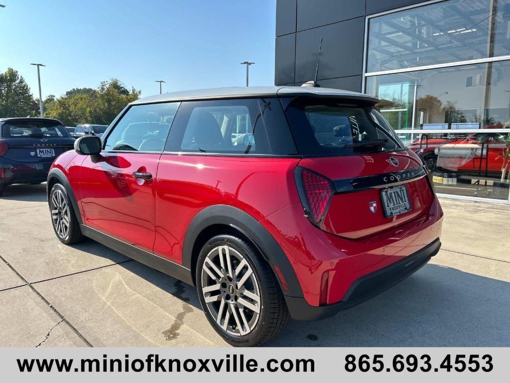 new 2025 MINI Hardtop car, priced at $32,345