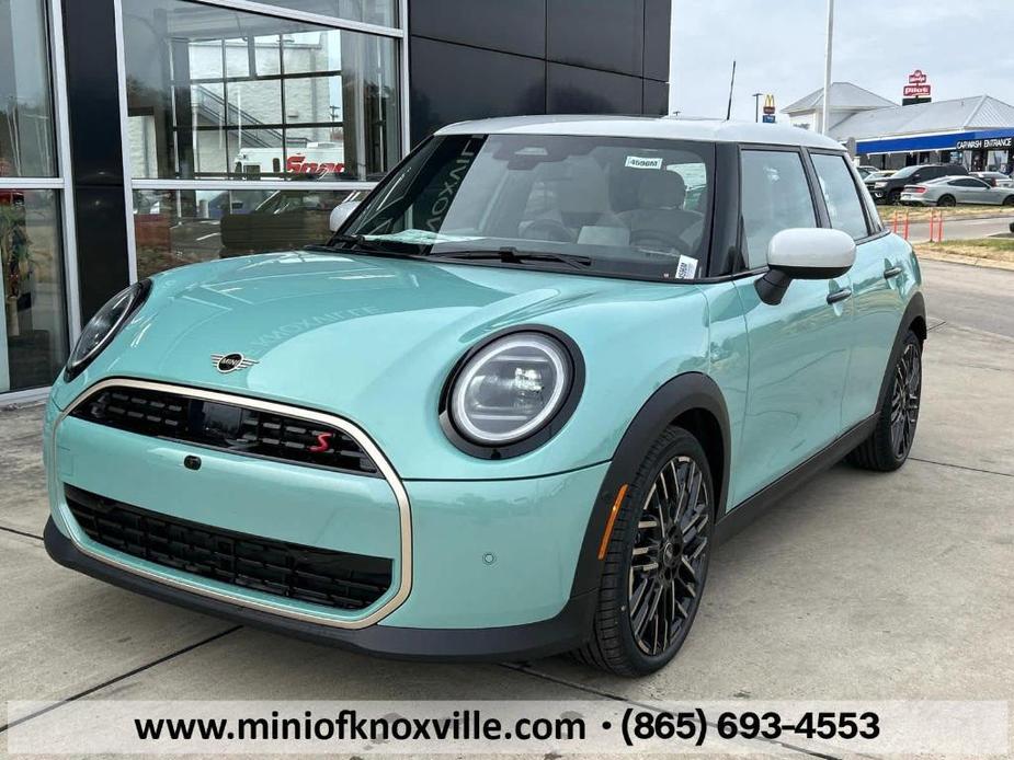 new 2025 MINI Hardtop car, priced at $39,880