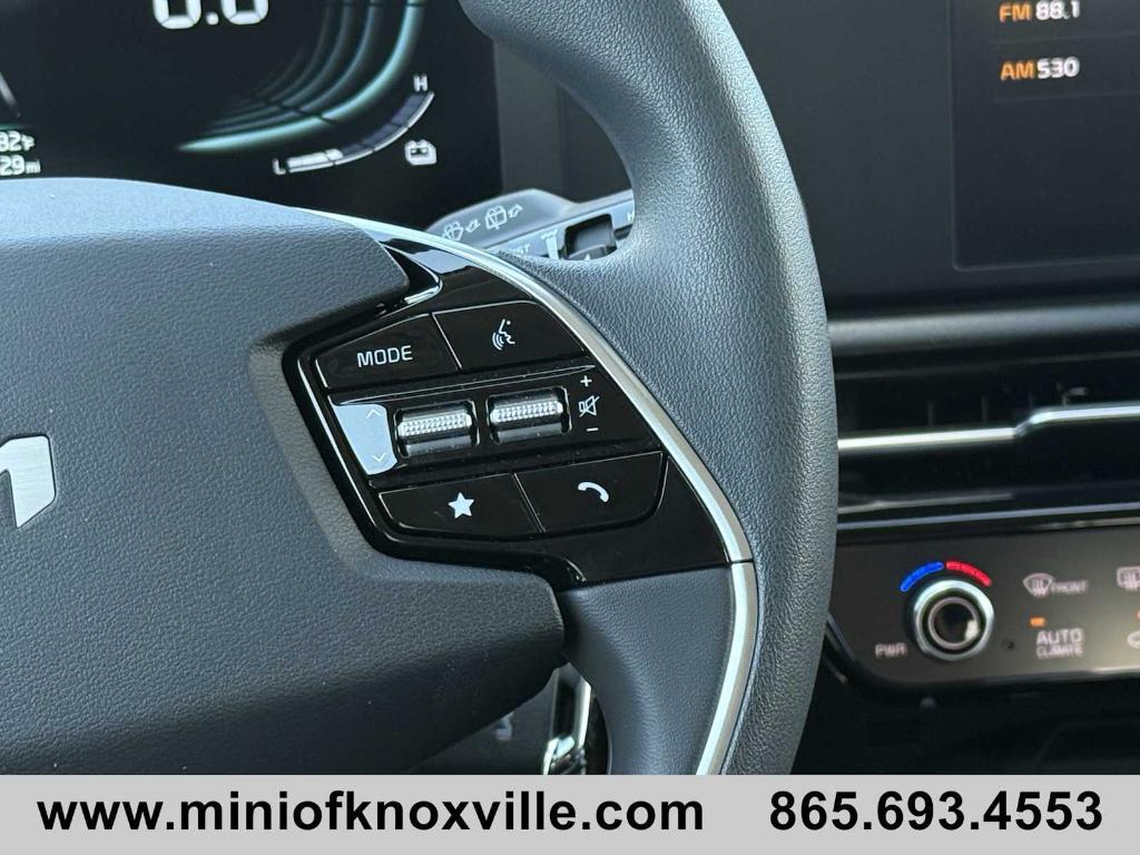 used 2025 Kia Niro car, priced at $26,712