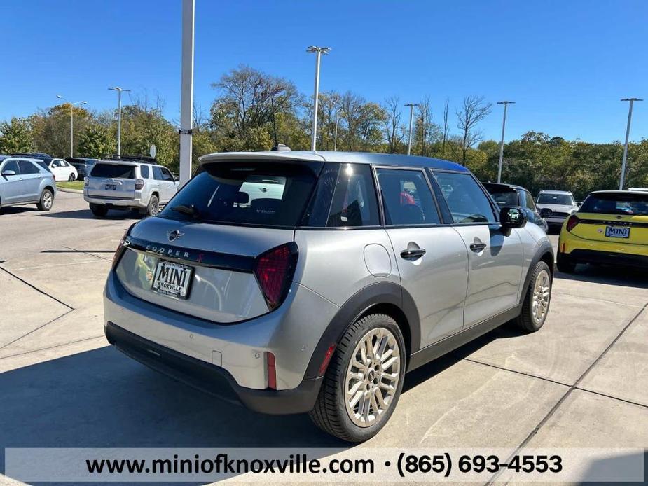 new 2025 MINI Hardtop car, priced at $40,380