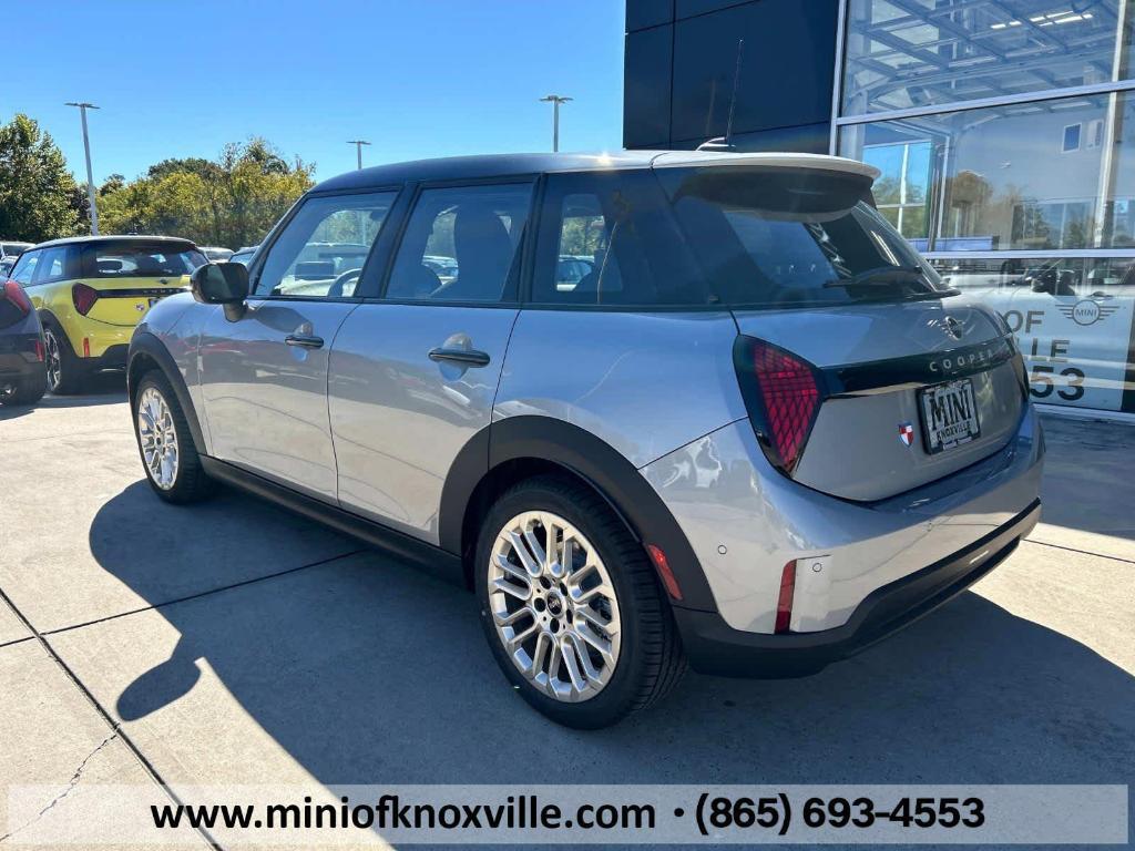 new 2025 MINI Hardtop car, priced at $40,380