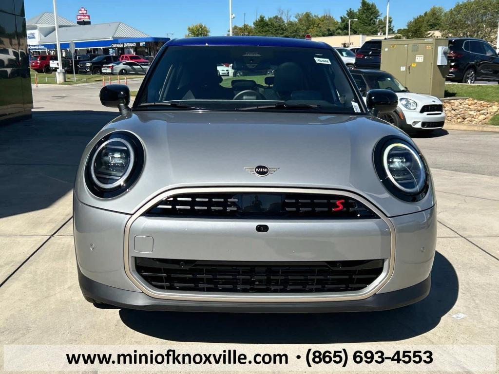 new 2025 MINI Hardtop car, priced at $40,380