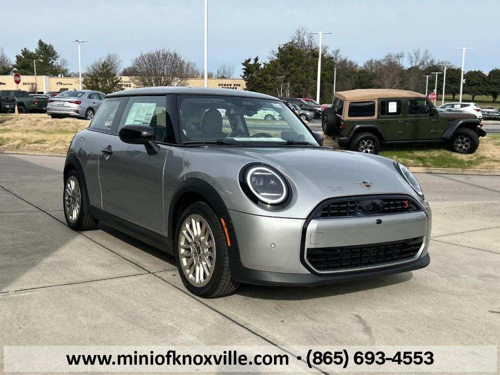 new 2025 MINI Hardtop car, priced at $37,345