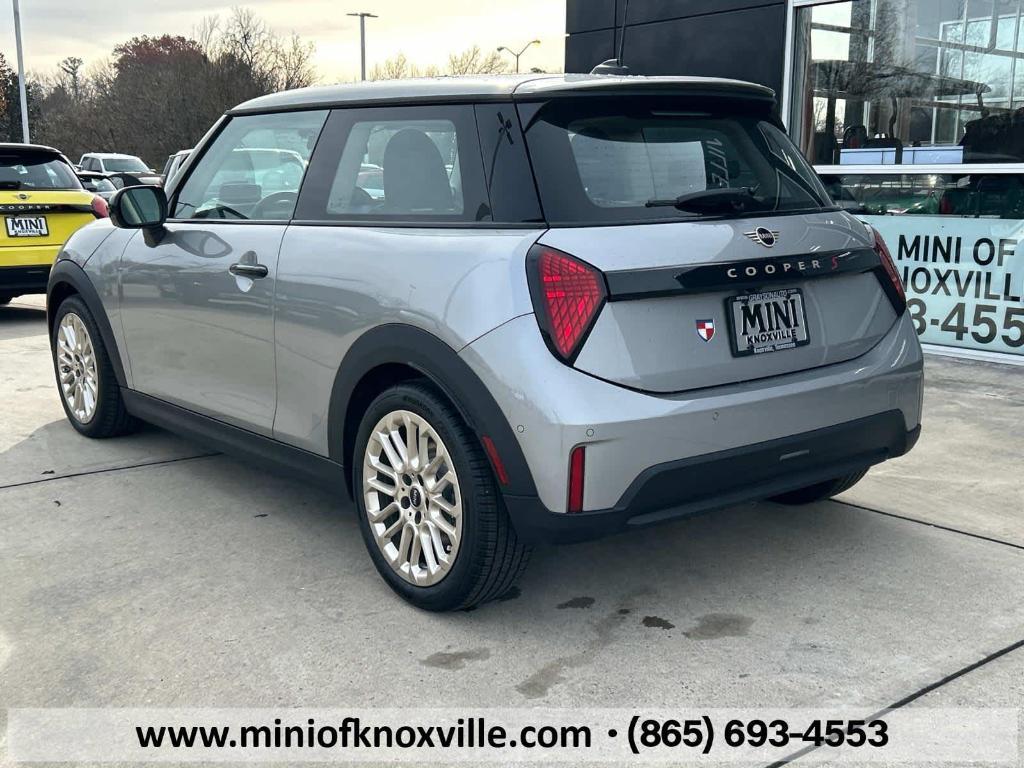 new 2025 MINI Hardtop car, priced at $37,345