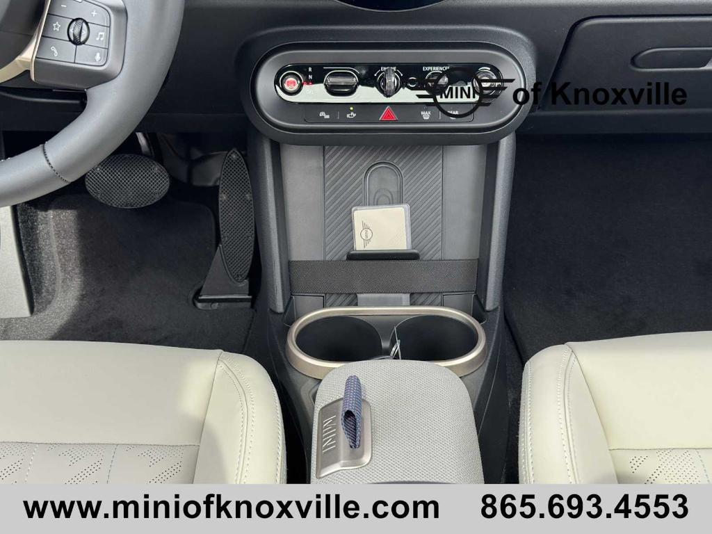 new 2025 MINI Hardtop car, priced at $39,880