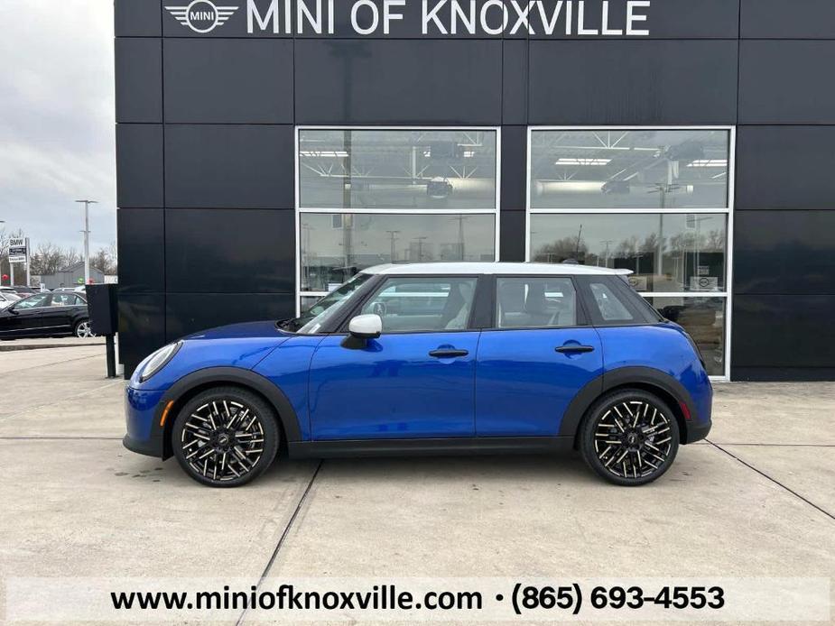 new 2025 MINI Hardtop car, priced at $39,880