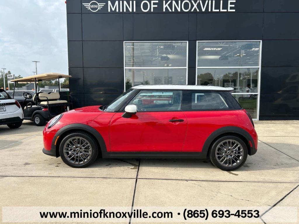 new 2025 MINI Hardtop car, priced at $35,915