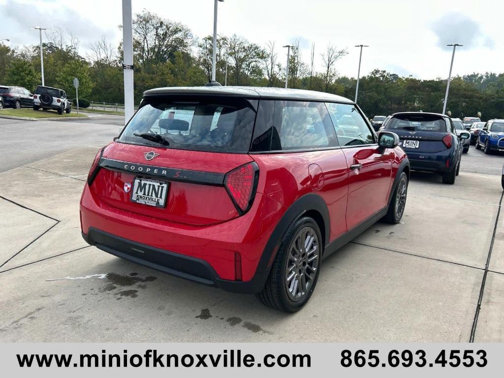 new 2025 MINI Hardtop car, priced at $35,915