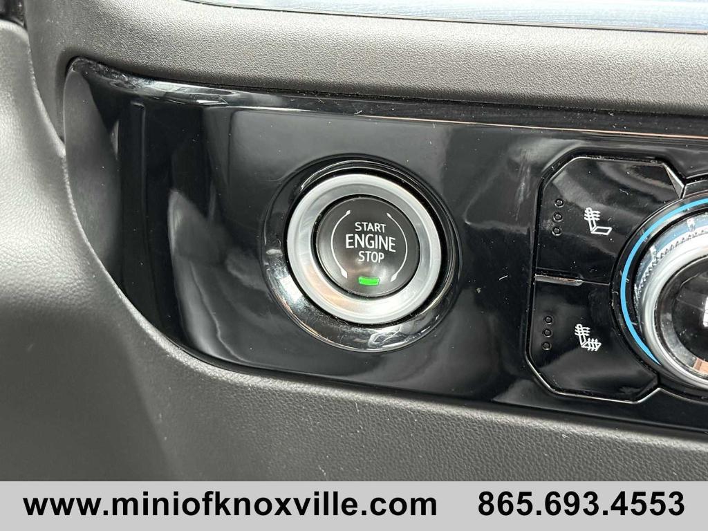 used 2024 GMC Sierra 1500 car, priced at $40,901